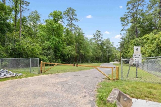 20160 Donovan Dr, Seminole, AL 36574