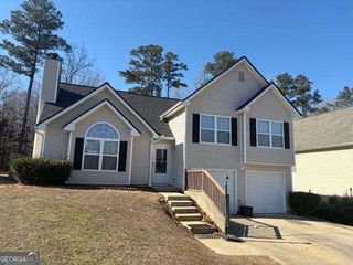 136 St Ann Circle, Dallas, GA 30157