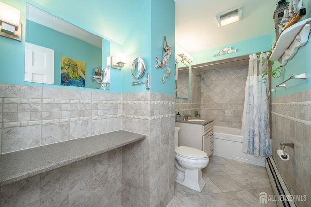 23 Hearthstone Avenue, Fords, NJ 08863