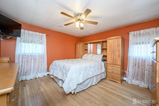 23 Hearthstone Avenue, Fords, NJ 08863