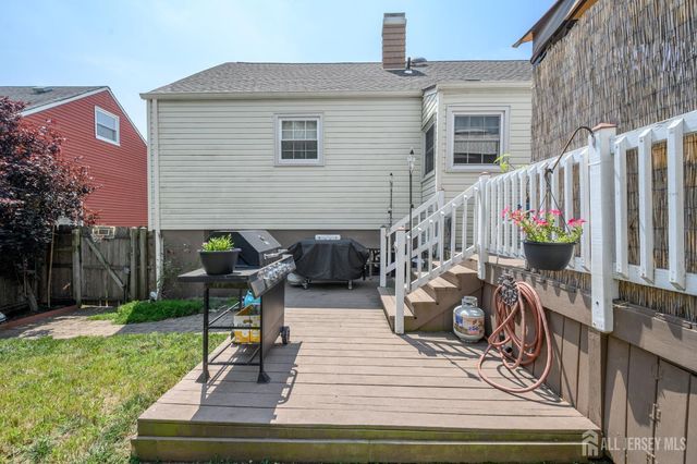 23 Hearthstone Avenue, Fords, NJ 08863