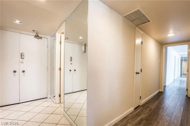 3111 Bel Air Drive 3A, Las Vegas, NV 89109