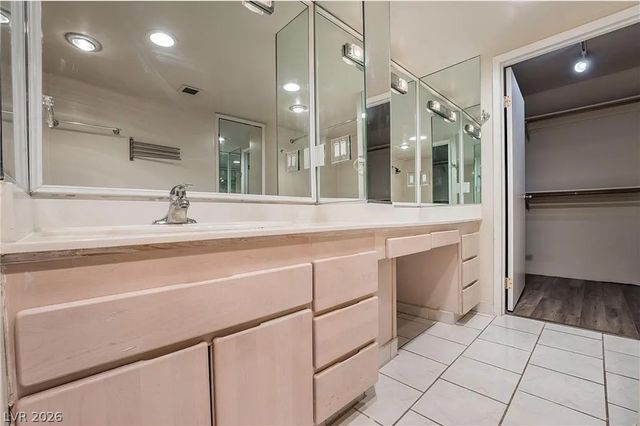 3111 Bel Air Drive 3A, Las Vegas, NV 89109