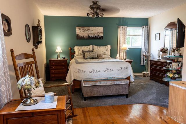 5678 Hollowview Court, Delhi Twp, OH 45233