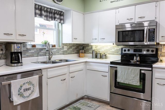 5678 Hollowview Court, Delhi Twp, OH 45233