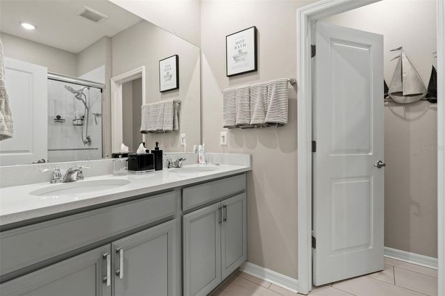 1101 ARBOUR VERDE COURT, Tampa, FL 33613