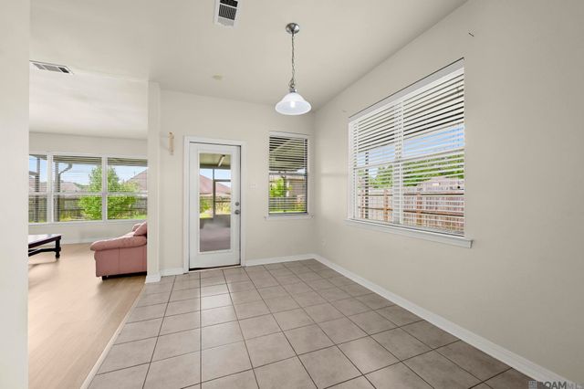 9144 Kanawha Ct, Denham Springs, LA 70726
