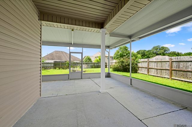 9144 Kanawha Ct, Denham Springs, LA 70726