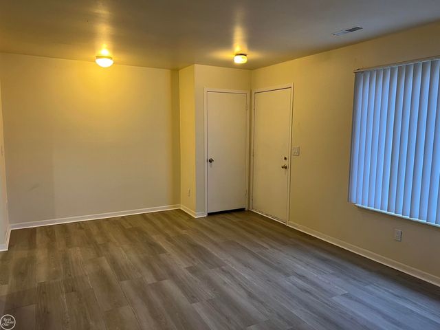 31105 Grove Street, Fraser, MI 48026