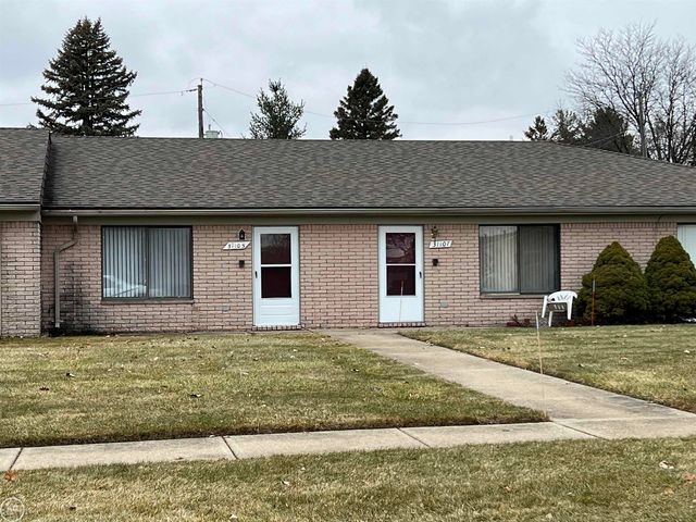 31105 Grove Street, Fraser, MI 48026