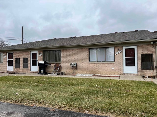 31105 Grove Street, Fraser, MI 48026