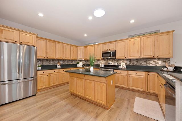 2024 Farmgate Ln, Lincoln, CA 95648