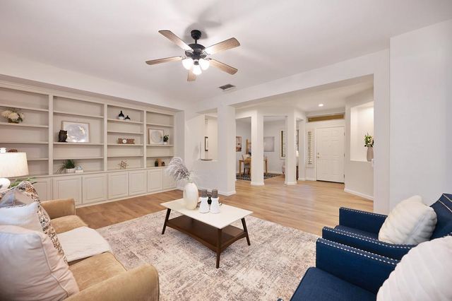 2024 Farmgate Ln, Lincoln, CA 95648