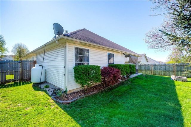 223 Falmouth Drive, Georgetown, KY 40324
