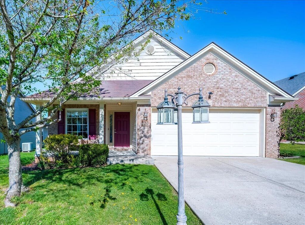 223 Falmouth Drive, Georgetown, KY 40324