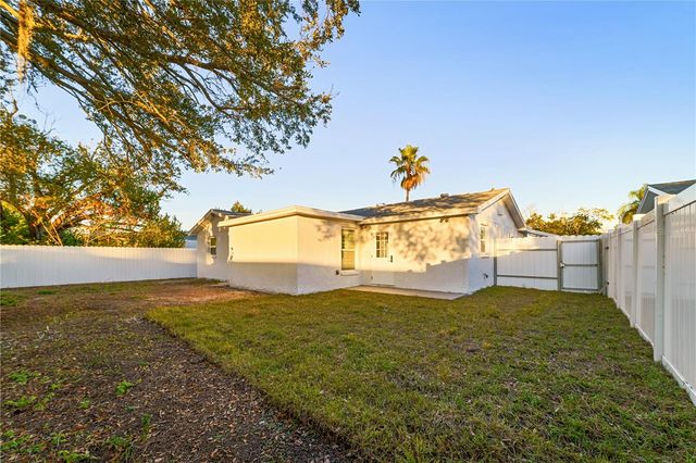 1051 NORMANDY BOULEVARD, Holiday, FL 34691