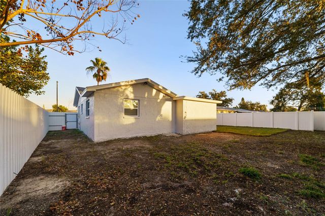 1051 NORMANDY BOULEVARD, Holiday, FL 34691