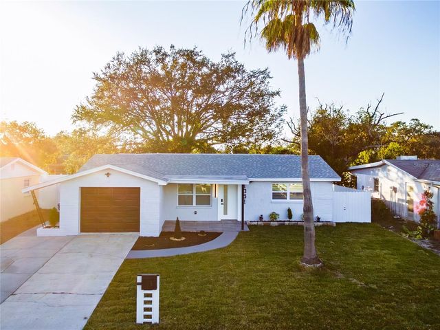 1051 NORMANDY BOULEVARD, Holiday, FL 34691