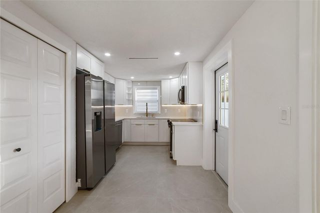 1051 NORMANDY BOULEVARD, Holiday, FL 34691