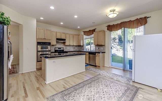 6530 SE Montevista Drive SE, Auburn, WA 98092