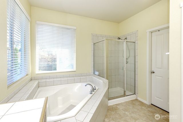 6530 SE Montevista Drive SE, Auburn, WA 98092