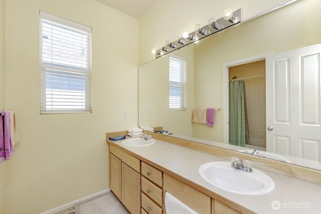 6530 SE Montevista Drive SE, Auburn, WA 98092