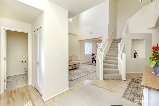 6530 SE Montevista Drive SE, Auburn, WA 98092