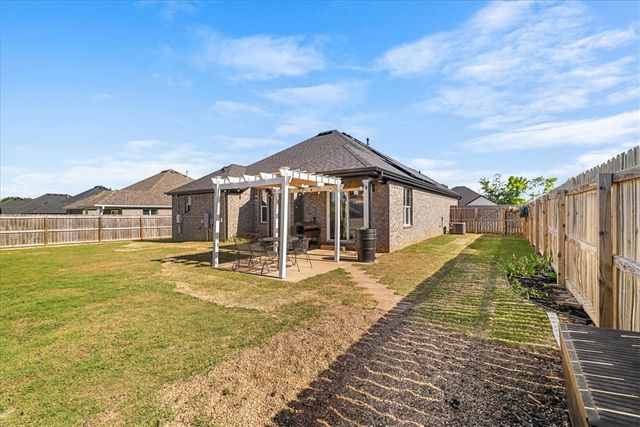 3670 Avon Avenue, Springdale, AR 72764
