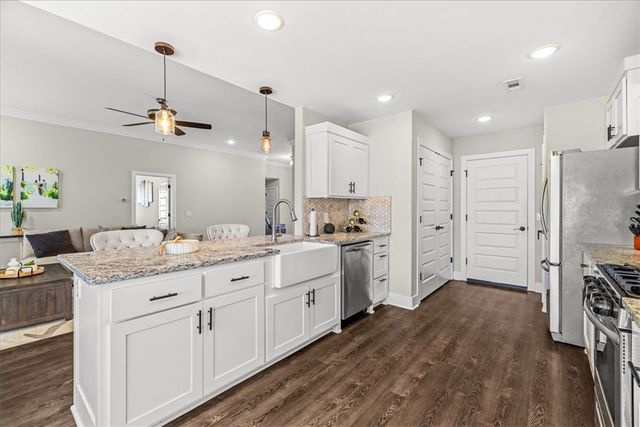 3670 Avon Avenue, Springdale, AR 72764