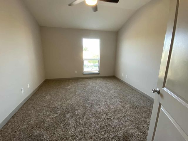 3629 Valley Vista Drive 701, Fort Worth, TX 76053