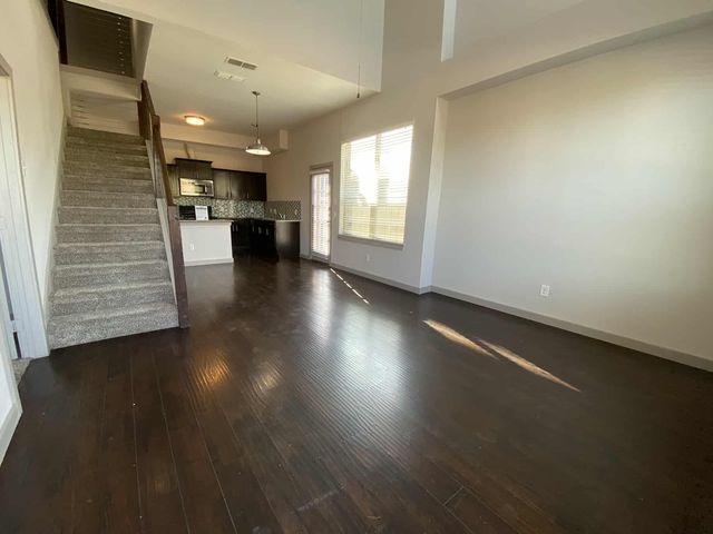 3629 Valley Vista Drive 701, Fort Worth, TX 76053