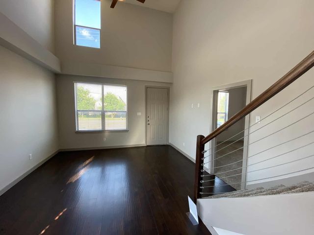 3629 Valley Vista Drive 701, Fort Worth, TX 76053