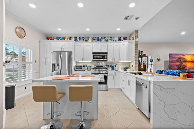 377 NW Granville Street, Port St. Lucie, Port St Lucie, FL 34986
