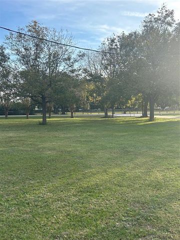 17622 Queenslake Drive, Cypress, TX 77429