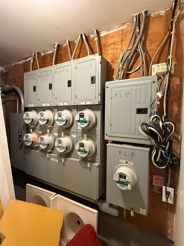 14205 Cherry Avenue, Flushing, NY 11355