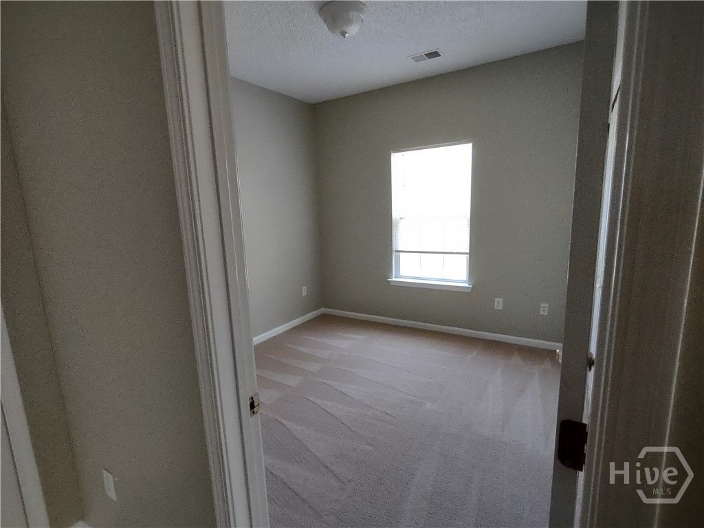 Image 10 of property listing at 123 Alexander Way, Richmond Hill, GA 31324