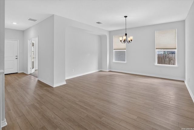 311 CARLITO CV, Universal City, TX 78148