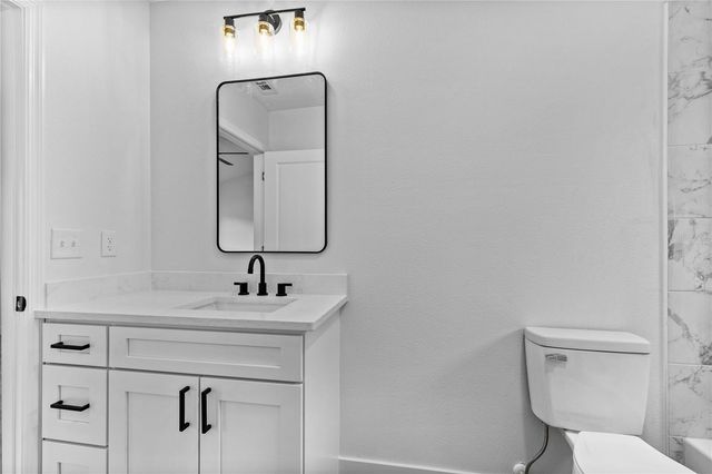 1012 E HAZZARD, Eustis, FL 32726