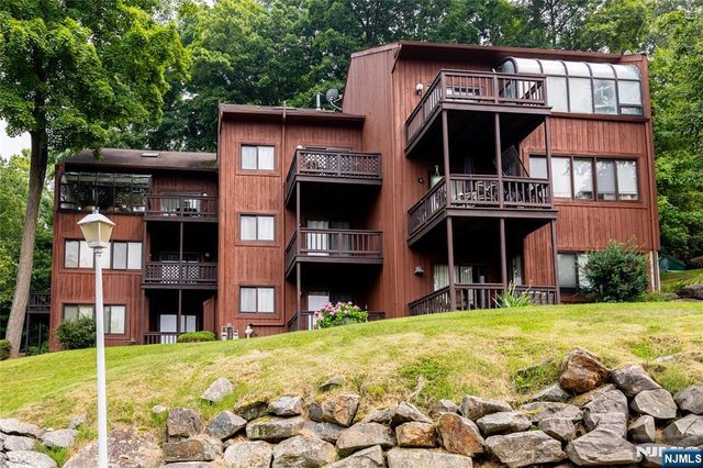 3 Telluride Court 3, Vernon, NJ 07462