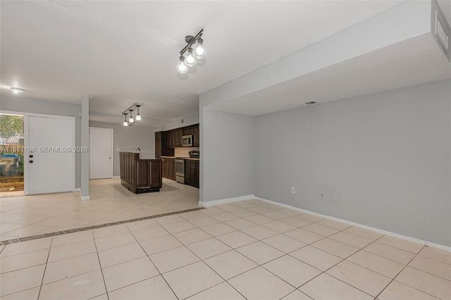 20536 NE 6th Ct 20536, Miami, FL 33179