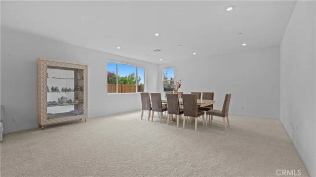 11755 Fenton, Sylmar, CA 91342