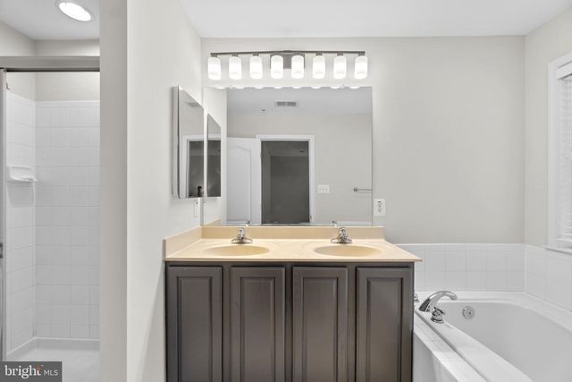 9129 MARLOVE OAKS LN, Owings Mills, MD 21117