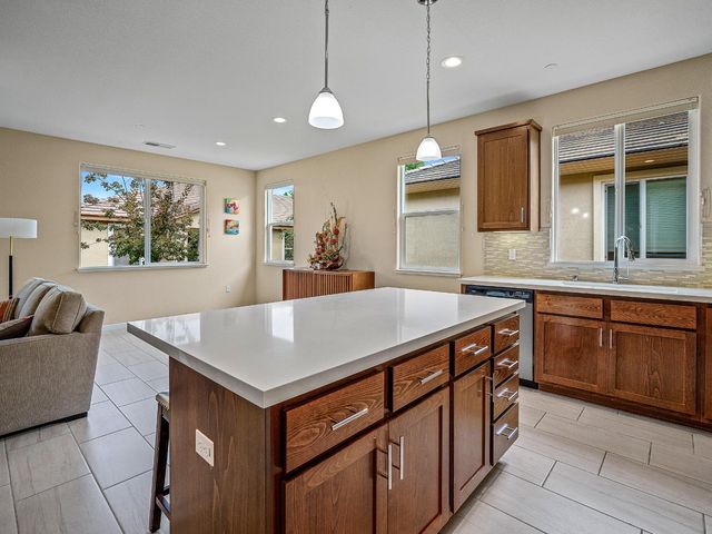1415 Cypress Ln, Placerville, CA 95667