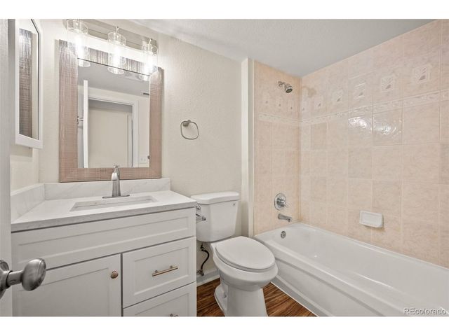 1795 S Pitkin St S A, Aurora, CO 80017