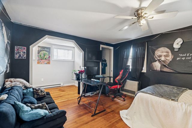 100 Cope Lane, Hartford, VT 05001