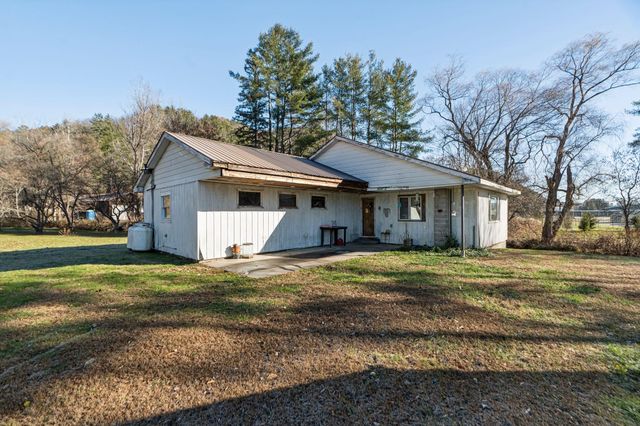 100 Cope Lane, Hartford, VT 05001