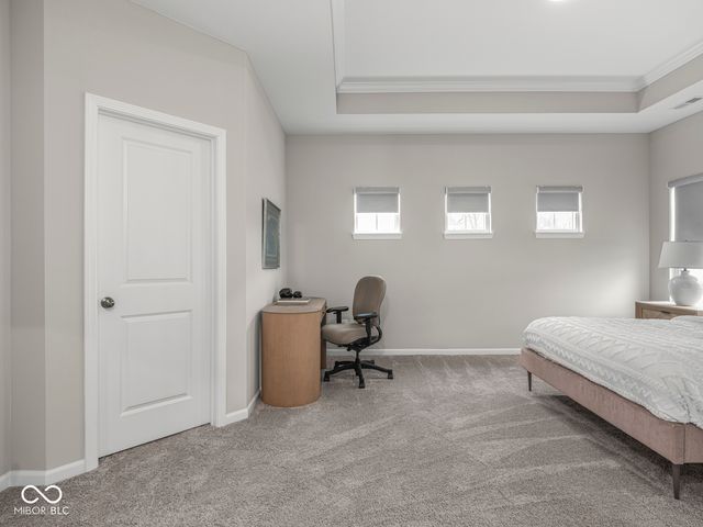 7176 Hart Street, Cumberland, IN 46229