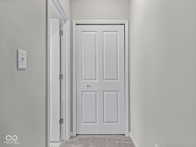 7176 Hart Street, Cumberland, IN 46229