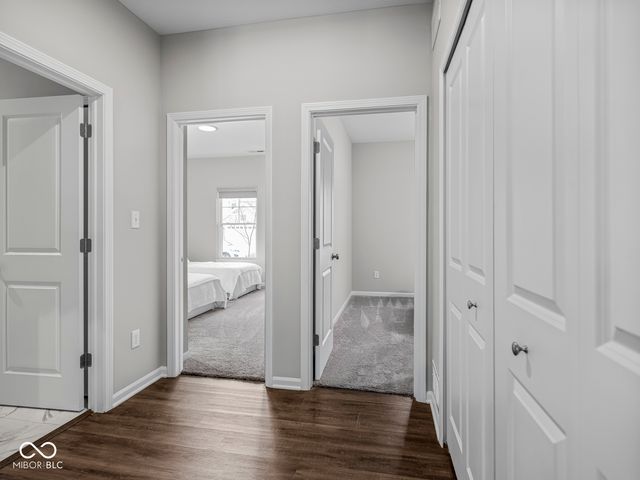 7176 Hart Street, Cumberland, IN 46229