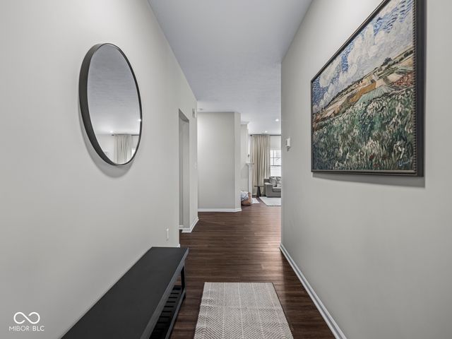 7176 Hart Street, Cumberland, IN 46229